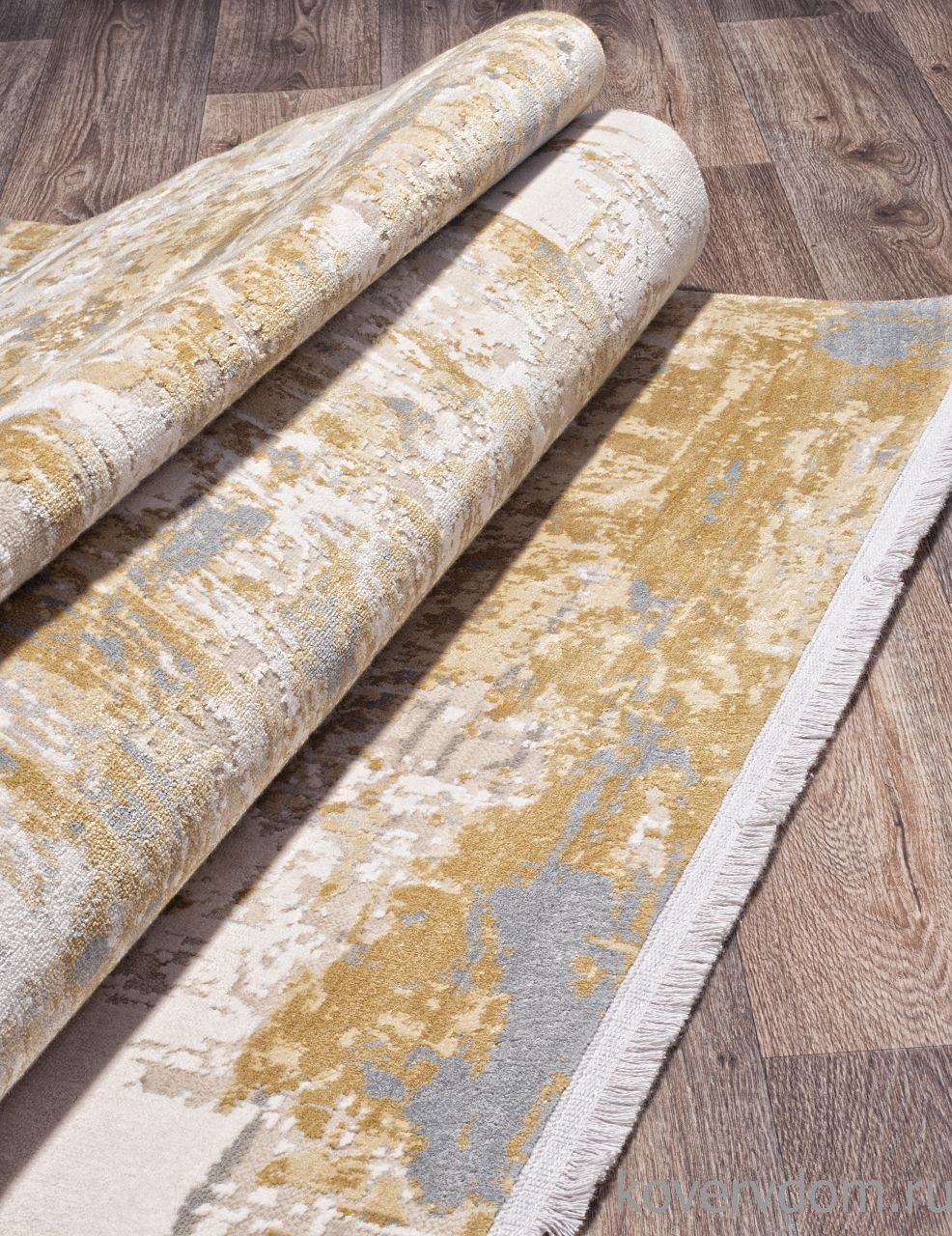 Ковер ATLAS 9301 BEIGE / BEIGE Ковер ATLAS 9301 BEIGE / BEIGE