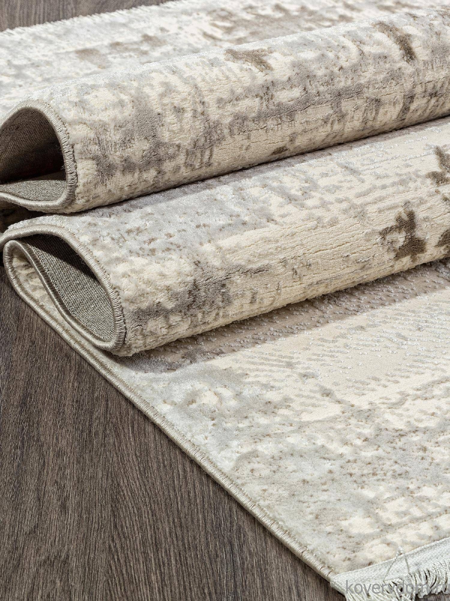 Ковер POMPEI N2023A CREAM / CREAM Ковер POMPEI N2023A CREAM / CREAM