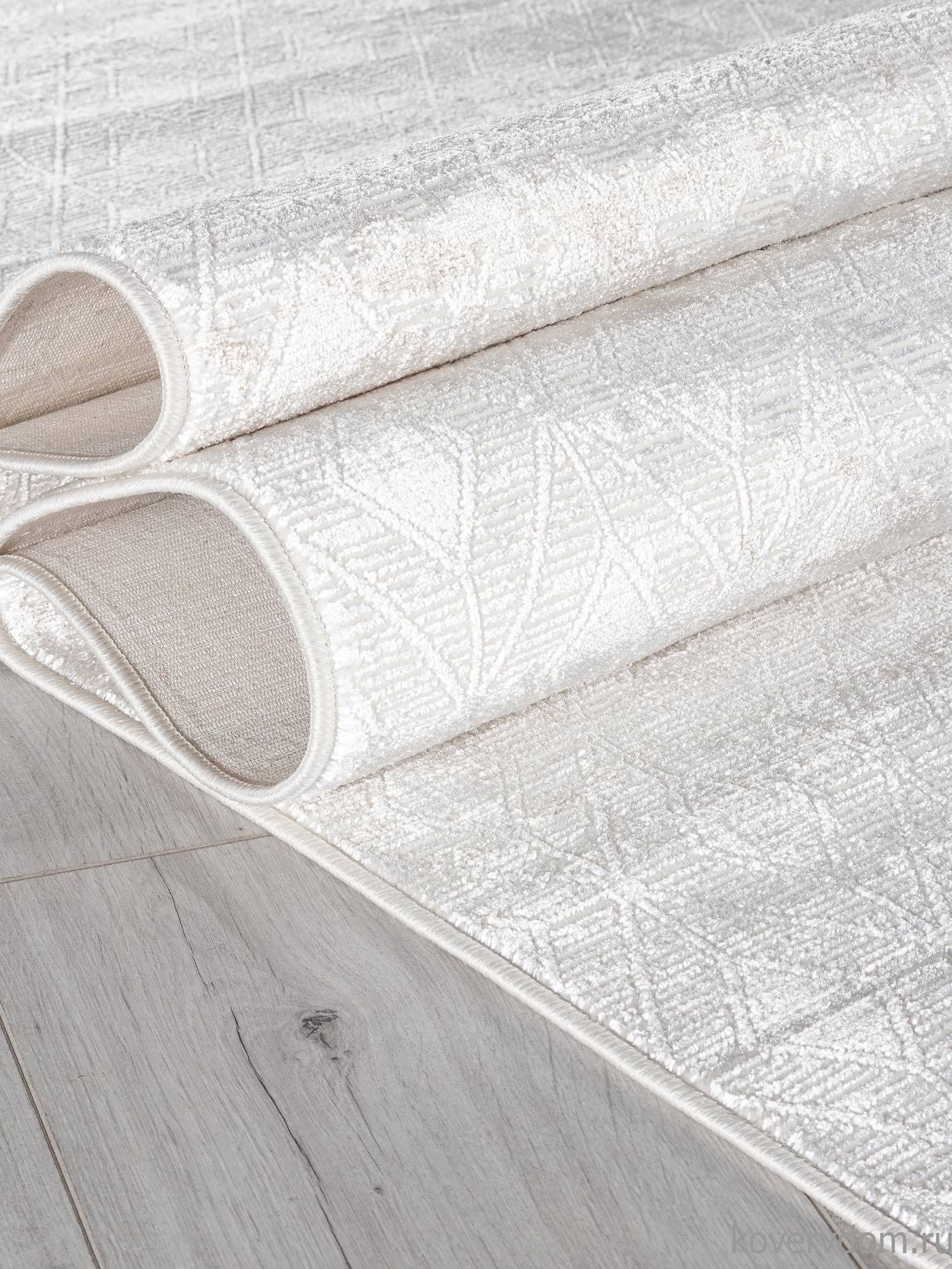 Ковер SHINE 32585A WHITE / CREAM