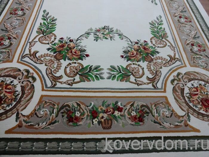 Авторский ковер ручной работы Flower harmony Авторский ковер ручной работы Flower harmony