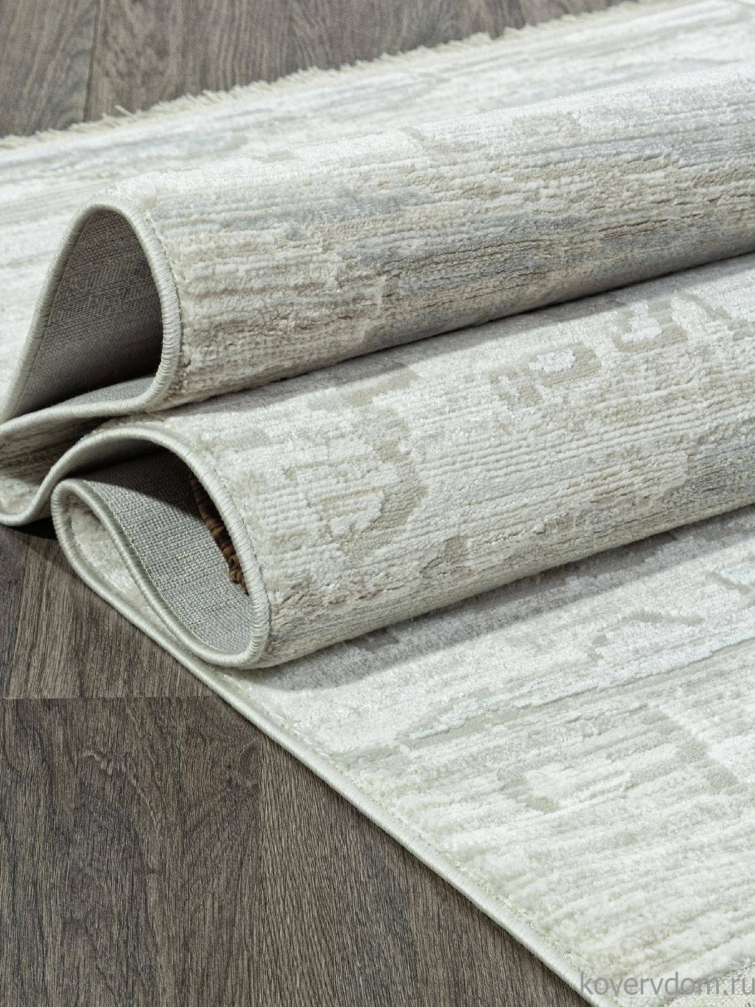 Ковер RUBI 28751A CREAM / L.GREY Ковер RUBI 28751A CREAM / L.GREY